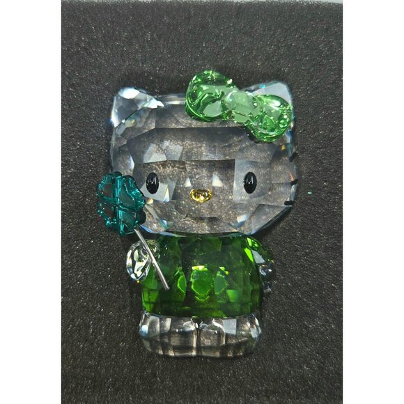 Swarovski Crystal Hello Kitty Lucky Charm 2" MINT IN BOX, Retired - Picture 6 of 8